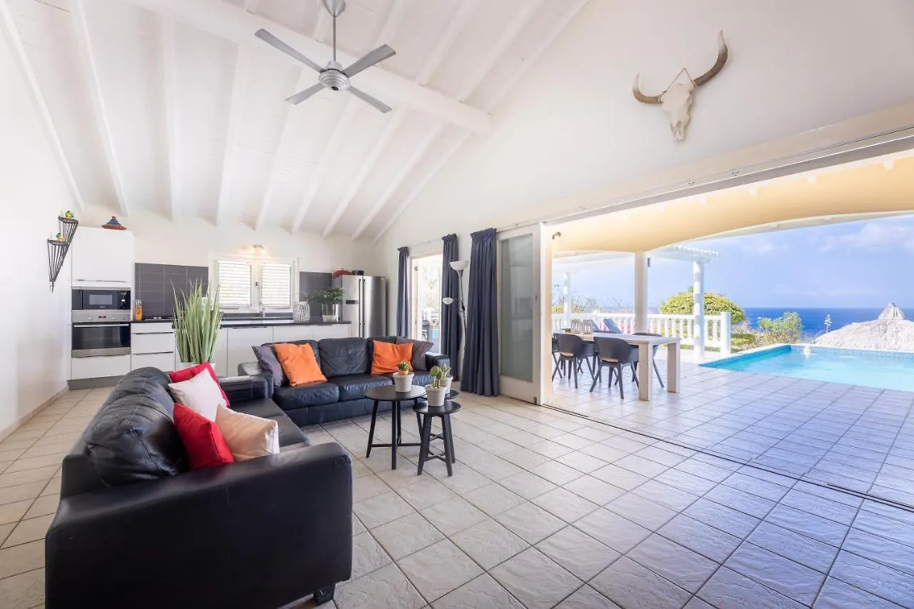 Vila Coral Estate Holidays Willibrordus