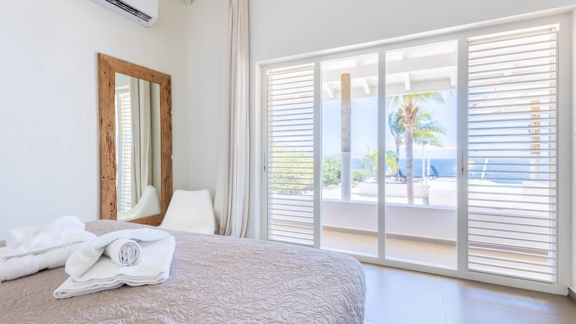 Villa Coral Estate Holidays Willibrordus