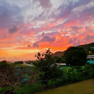 Holiday home Juju's With Magnificent Views, Laborie
