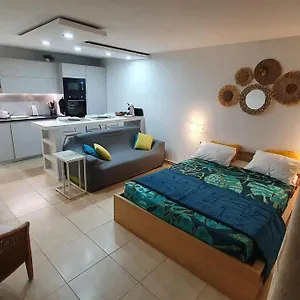 Apartment Are We Are Saint-martin, Marigot (Saint Martin)